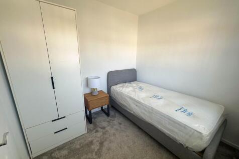 Room 4