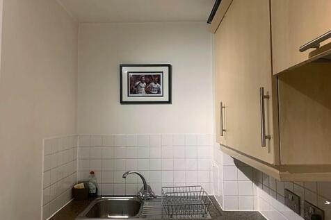 Kitchen now white...