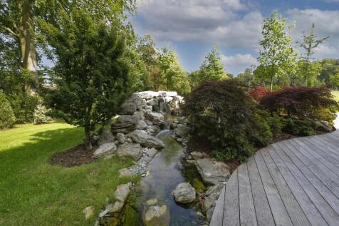 Water Feature