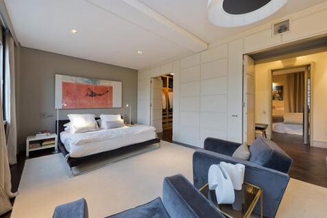 Master Bedroom alt v
