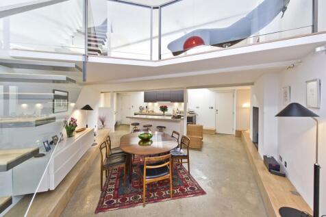 Dining Kitchen (Main