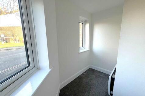 Bedroom Recess Area