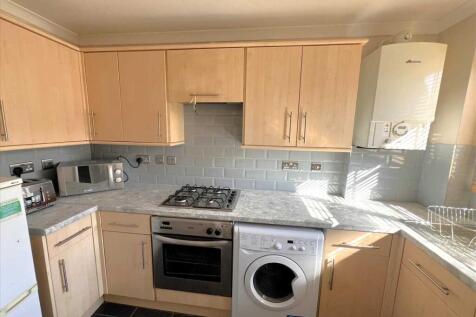 KITCHEN: