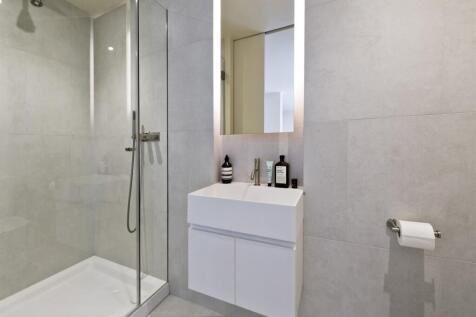 Shower&#43;Room