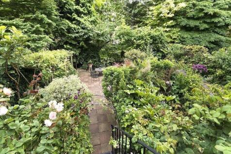 Garden alt view