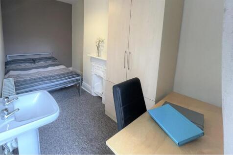 19 Wiseton Road Bedroom 4.JPG