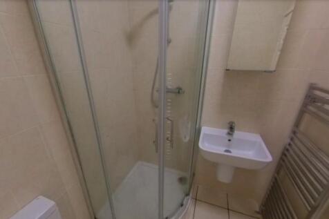 19 Wiseton Road Shower Room 2.jpg