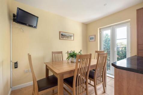 untitled (10 of 21).jpg