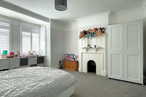 Bedroom2.jpg