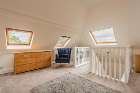 Bedroom1.c.jpg