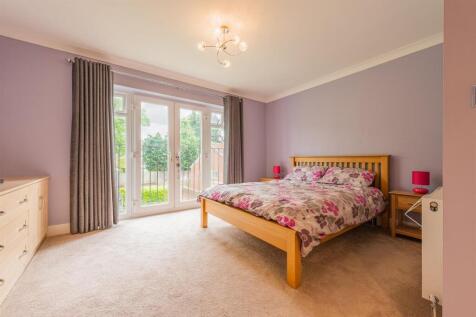Bedroom2.a.jpg