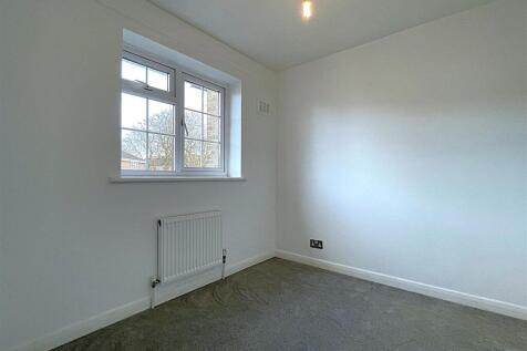 Bedroom2.jpg