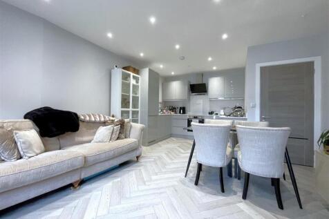 Lounge.1.jpg