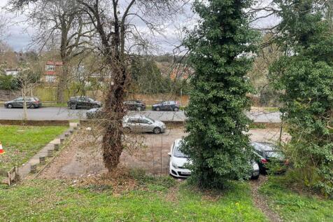 Parking.jpg