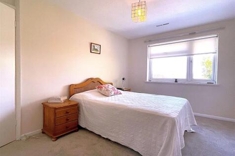 Bedroom1.jpg