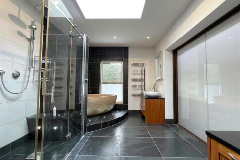 EnSuite1a.jpg