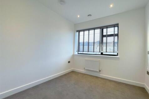 Bedroom2.jpg