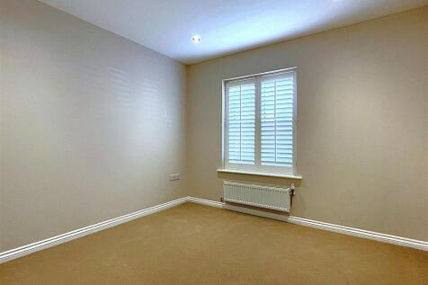 Bedroom1.jpg