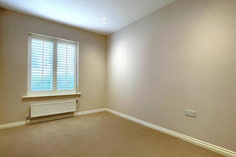 Bedroom2.jpg
