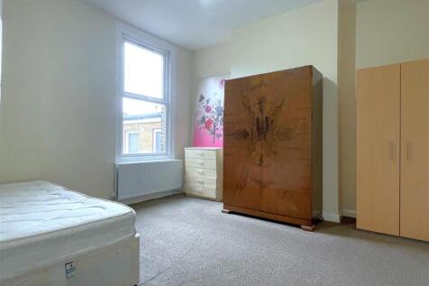 Bedroom.jpg