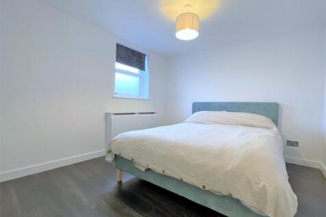 Bedroom1.jpg