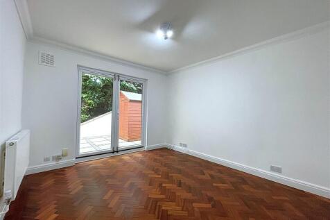 Dining.Bedroom.jpg