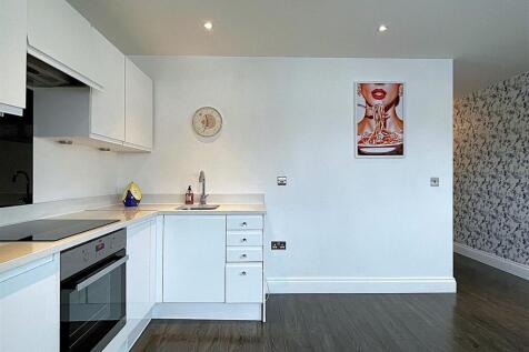 Kitchen.1.jpg