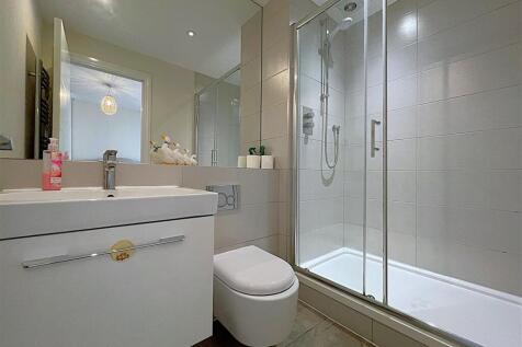 ShowerRoom.jpg