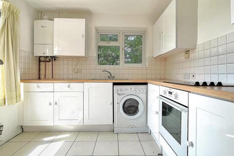 Kitchen1.jpg