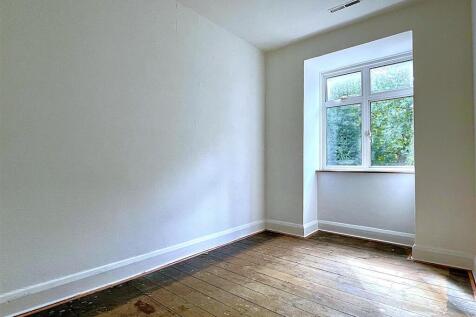 Bedroom.jpg