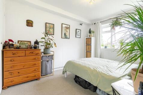 Bedroom_Edited.jpg