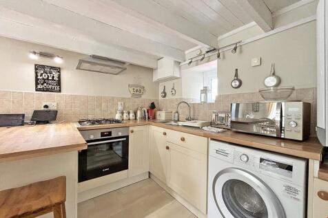 b6e981fd-d029-4a65-b3e5-43015cddc88f