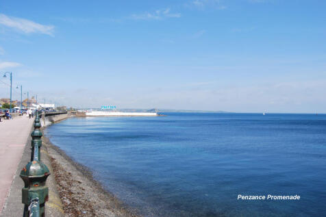 11 resized_DSC_0233 - Penzance Promenade with capt