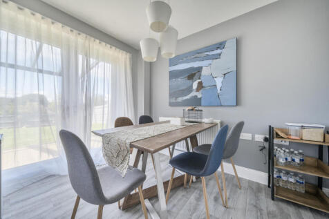 1360498-10-68d417...