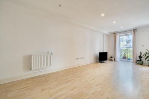 1354354-8-68da803...