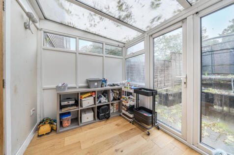 1362883-17-68df9e...