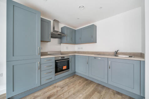 1370510-11-68ef9f...