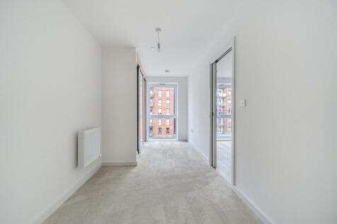 1370510-12-68ef9f...