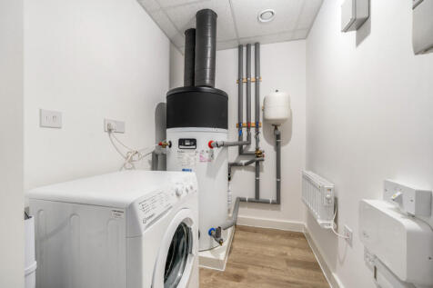 1370510-15-68ef9f...