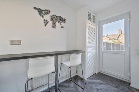 1369680-22-68f0da...