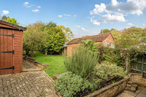 1364282-9-68f769d...