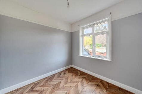 1364282-19-68f76b...