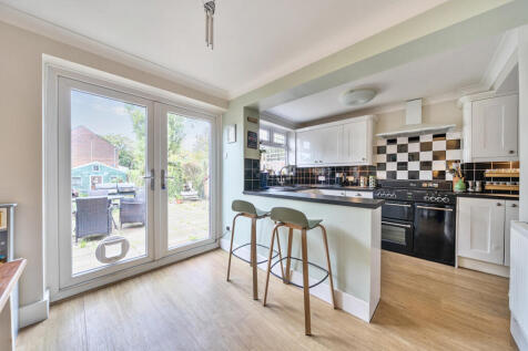 1370385-30-68fa39...