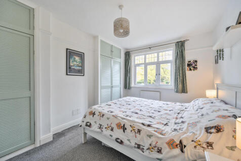 1370385-17-68fa11...