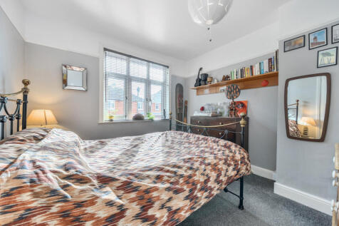 1370385-19-68fa12...