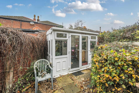 1377367-30-690dfb...