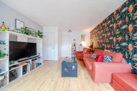 1383569-39-691dcc...