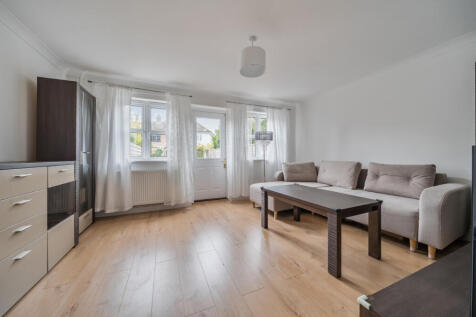 1368915-9-6904adc...