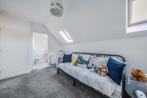 1383873-2-6920afc...