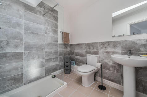 1383873-7-6920b09...